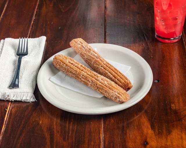 2 Churros.